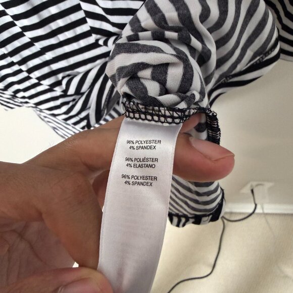 Chicos Striped Black White Top 2 - Picture 3 of 3